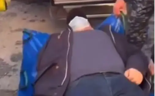 Обвиняемого в изнасиловании экс-начальника полиции Талдыкоргана увезли из зала суда на «скорой»