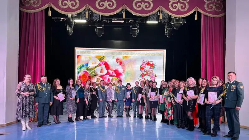 Девушек в погонах наградили в Акмолинской области