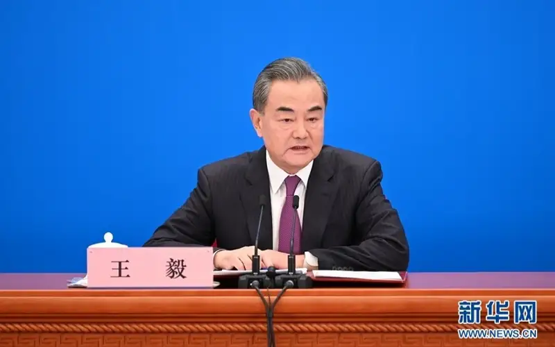 БҰҰ, Ресей және АҚШ-пен қарым-қатынас және Тайвань: Қытай министрінің көзқарасы қандай