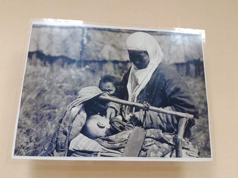 Историю кимешек рассказали на выставке в карагандинском музее Историю кимешек рассказали на выставке в карагандинском музее