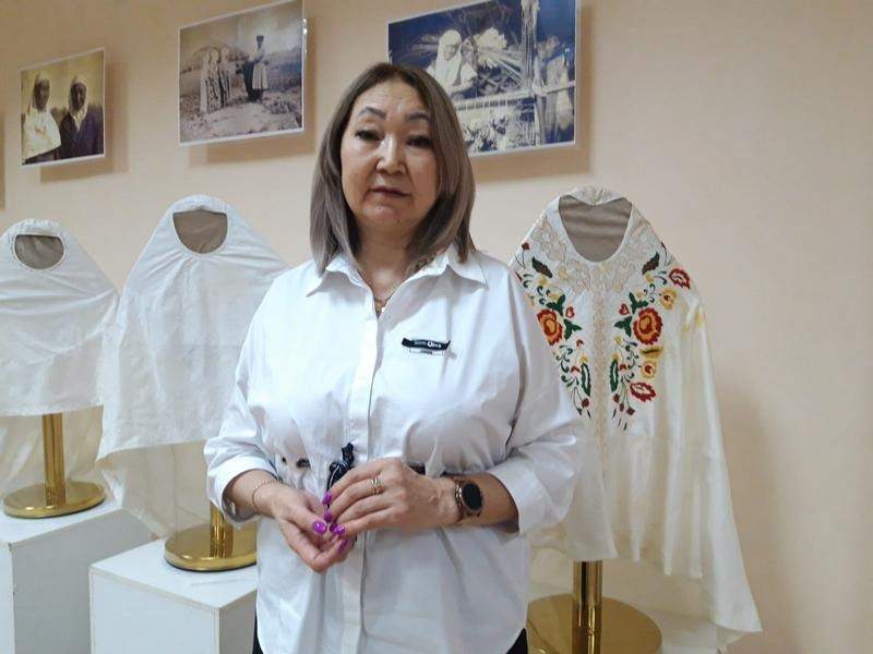 заведующая отделом экскурсионно-массовой работы Карагандинского историко-краеведческого музея Зауреш Тебаева заведующая отделом экскурсионно-массовой работы Карагандинского историко-краеведческого музея Зауреш Тебаева