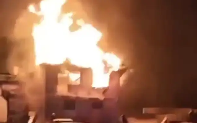 Пожар на СТО произошел в Костанае