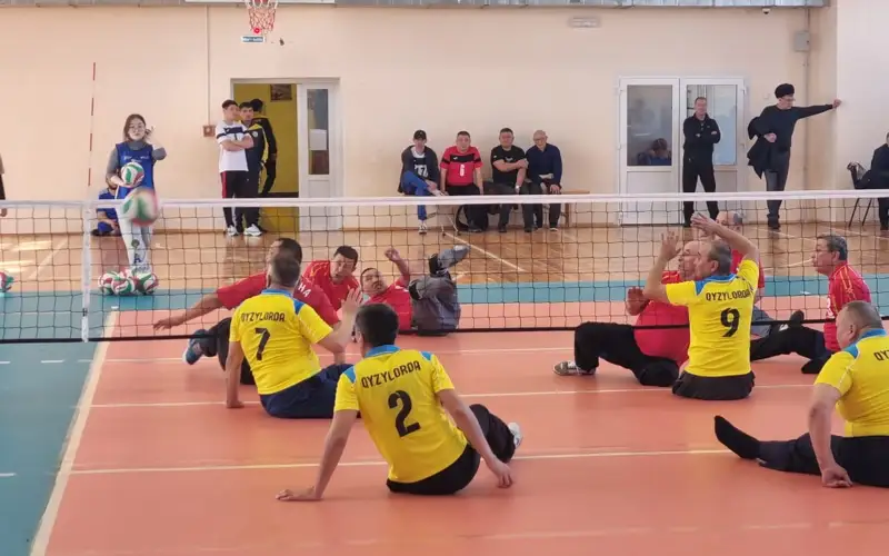 paravoleıbol