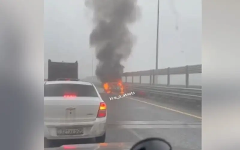 «Творился хаос»: массовое ДТП на БАКАД сняли на видео 