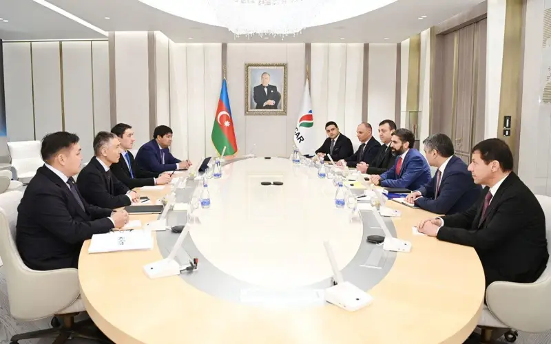 KazMunayGas, SOCAR explore further co-op on oil transportation