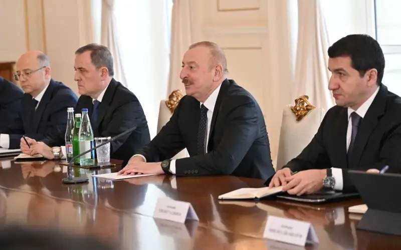 Илҳом Алиев Илҳом Алиев