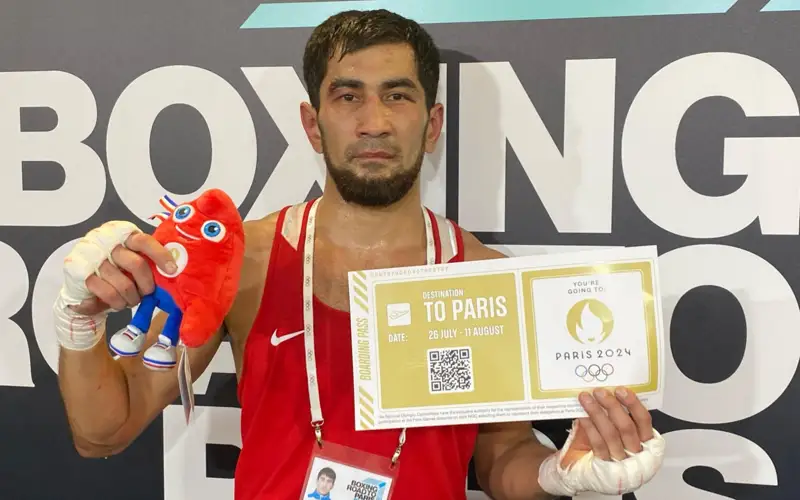 Кто из казахстанских боксеров завоевал лицензии на Олимпиаду-2024