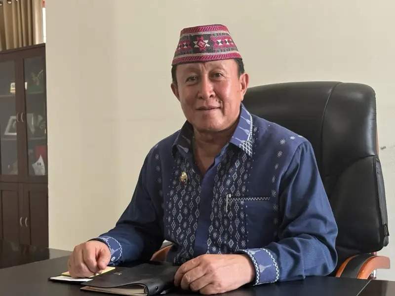 Юлианус Венг Юлианус Венг