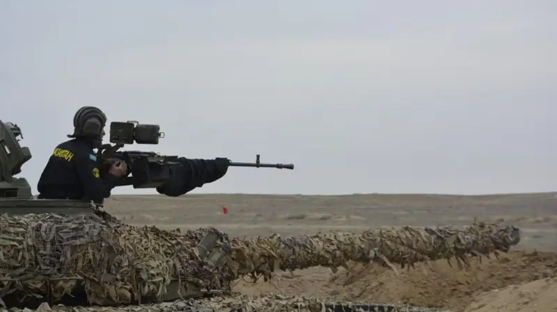 Танковые подразделения провели боевые стрельбы в Мангистауской области