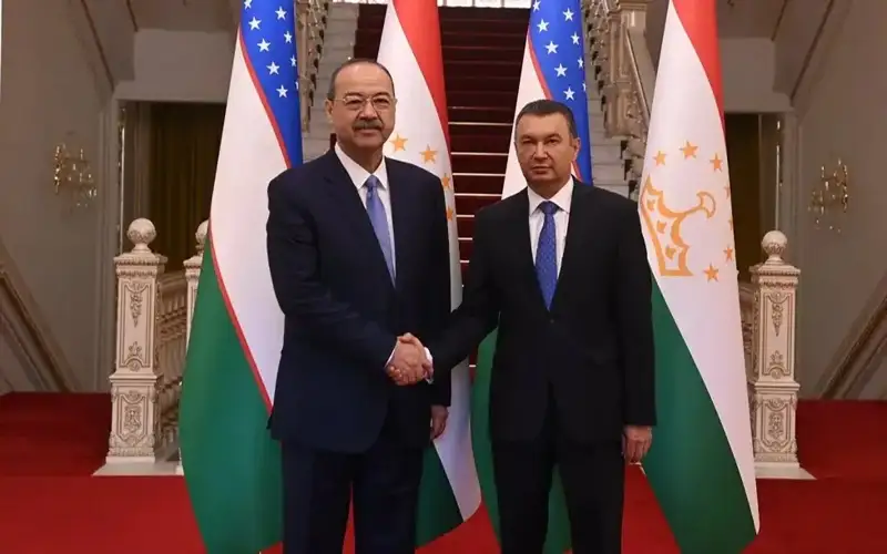 Uzbekistan, Tajikistan intend to raise commodity turnover to $1 billion