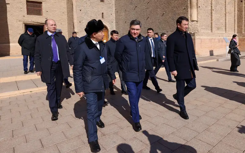 Олжас Бектенов: Мавзолей Ходжи Ахмеда Яссауи - драгоценное наследие всего человечества