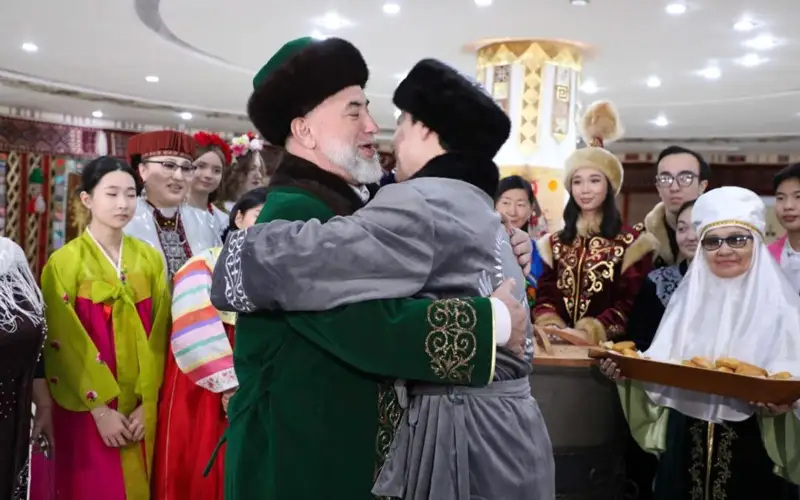 Представители разных этносов отметили Көрісу күні в Астане