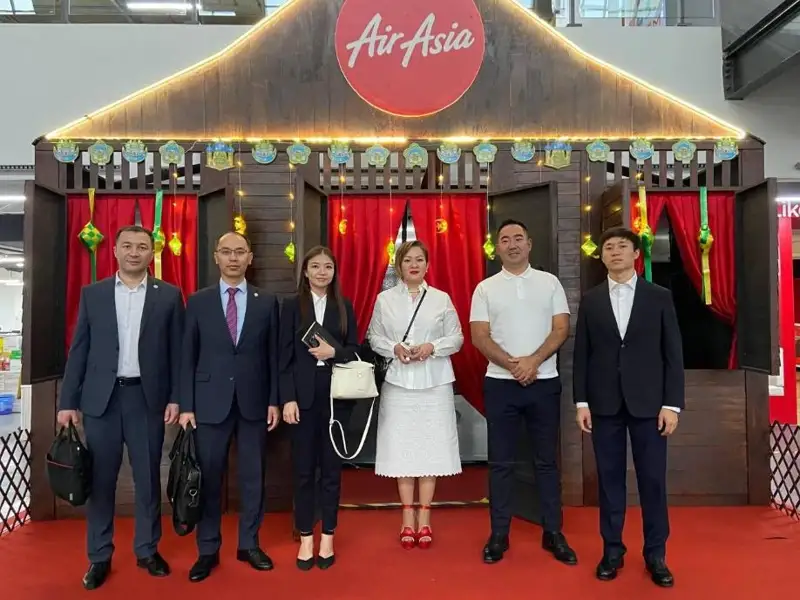 哈萨克斯坦代表团访马来西亚 探讨航空合作与机场发展
