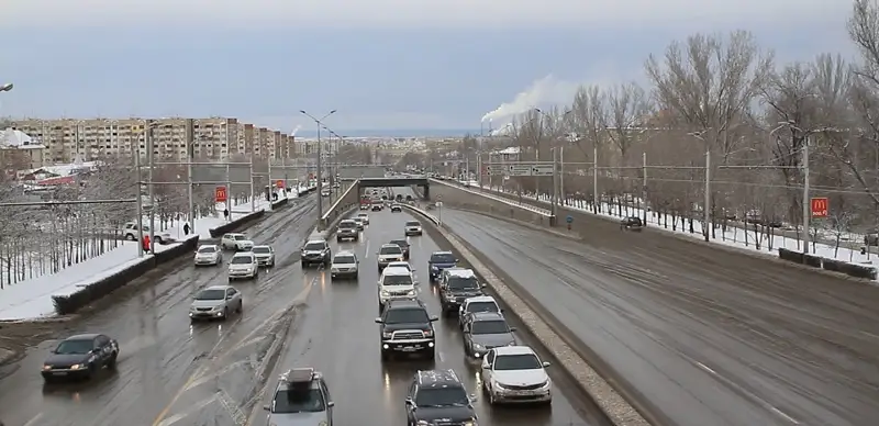 Almatyda Saın kóshesin uzartý jumystary bıyl aıaqtalady