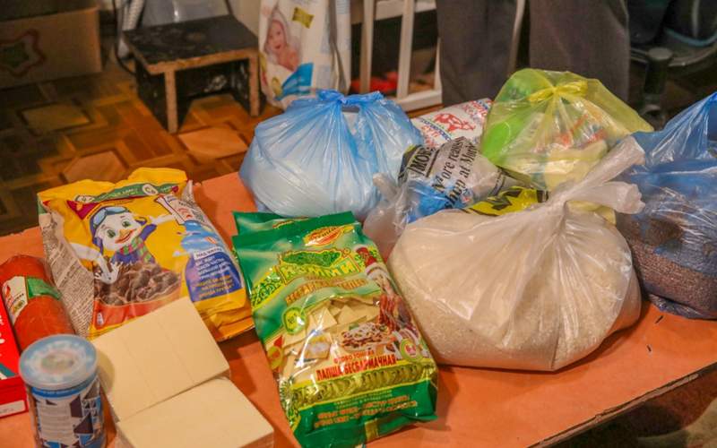 Тысяча семей получили продуктовые наборы в честь праздника Наурыз в Астане Тысяча семей получили продуктовые наборы в честь праздника Наурыз в Астане