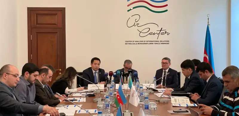 Эксперты высоко оценили результаты визита Президента РК в Азербайджан