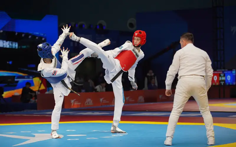 Taekvondo: Eki sportshymyz lıtsenzııalyq týrnırdiń jartylaı fınalyna shyqty
