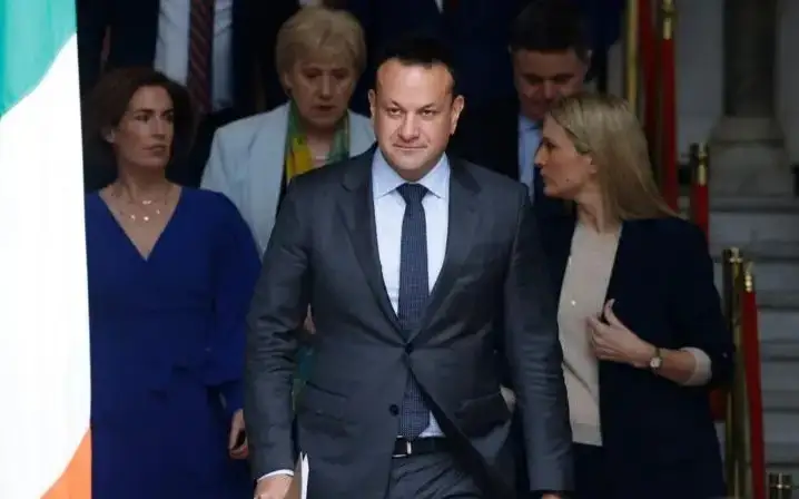 Ирландияның ең жас премьер-министрі қызметінен кетеді