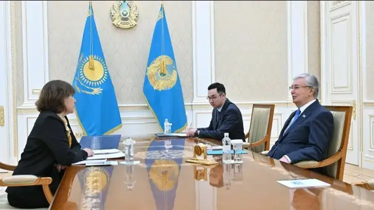 Kazakh President receives head of Social and Political Research Center