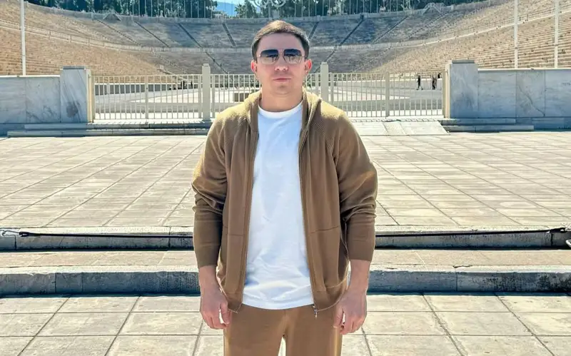 Геннадий Головкин