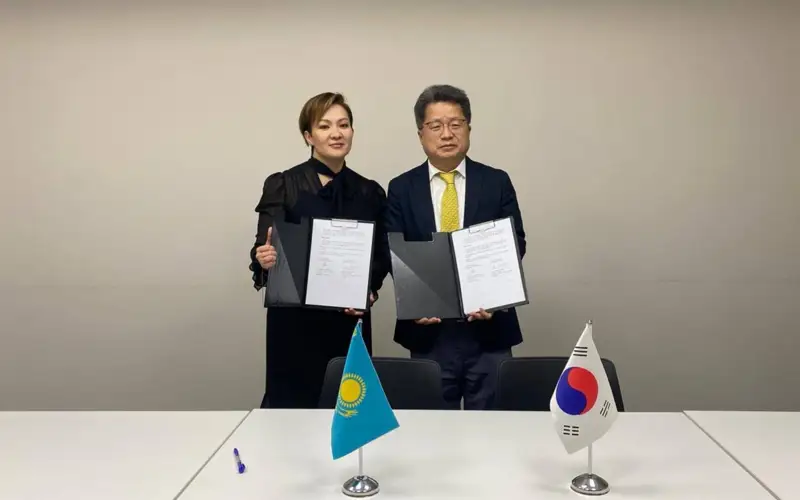Председатель Комитета гражданской авиации Салтанат Томпиева провела встречу с генеральным директором Офиса гражданской авиации Республики Корея Йонг Коок Кимом
