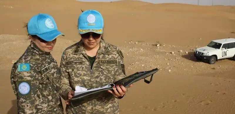 девушки миротворцы