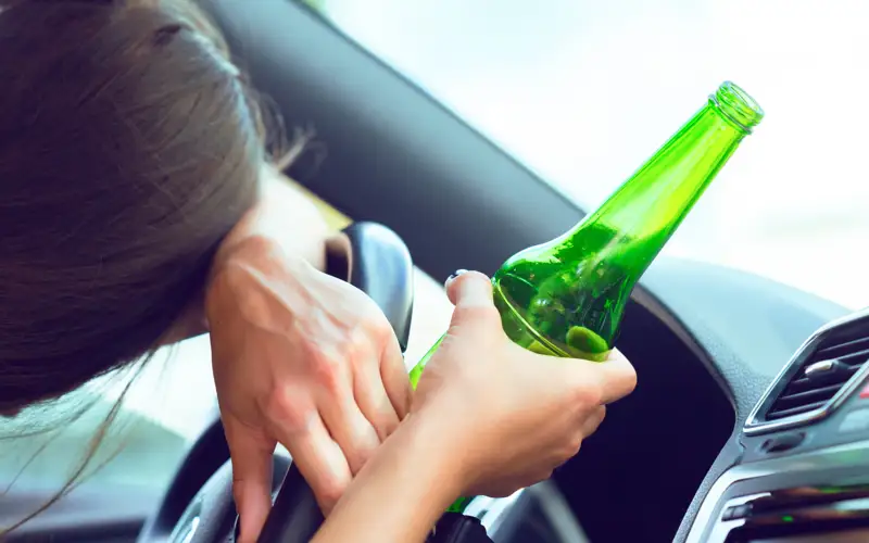 Около 300 правонарушений автолюбителей пресекли полицейские Караганды за два месяца