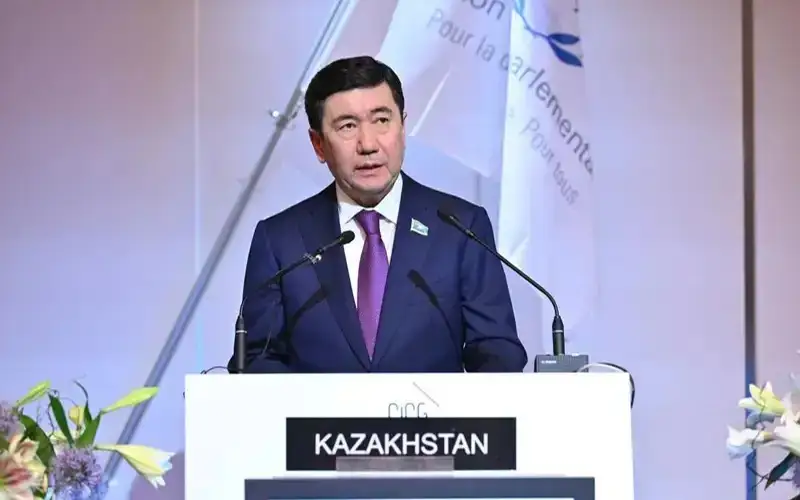 Yerlan Koshanov