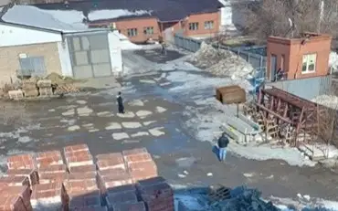 Акимат Костаная опроверг слухи о продолжении стройки на месте крушения крана