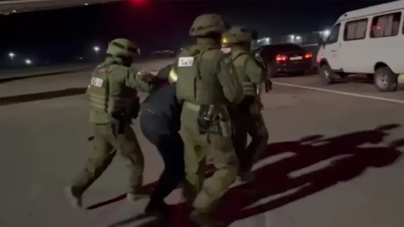 кадр из видео