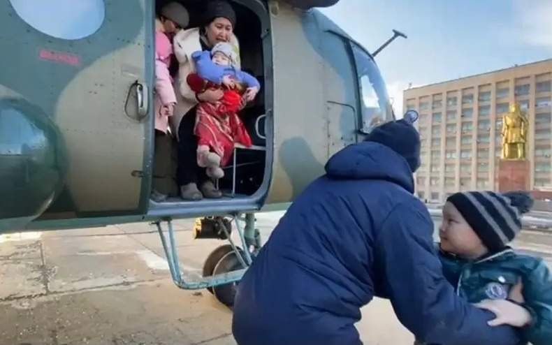 Military helicopters evacuate 102 people from flood affected areas in Kazakhstan 