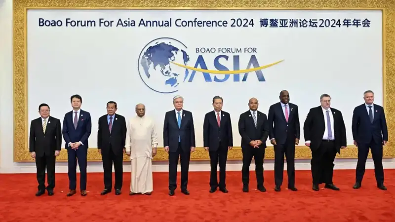 Kazakh President arrives in China to attend Boao Forum for Asia