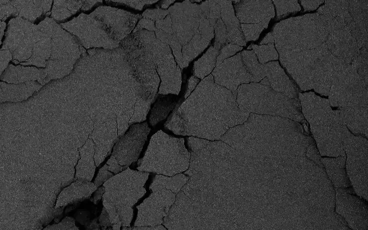 M6.1 quake hits off coast of U.S. Oregon