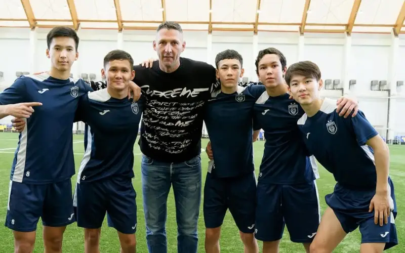 из инстаграм страницы metaratings.kz