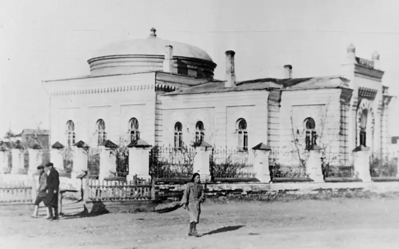 Ак мечеть в Павлодаре 1912 год