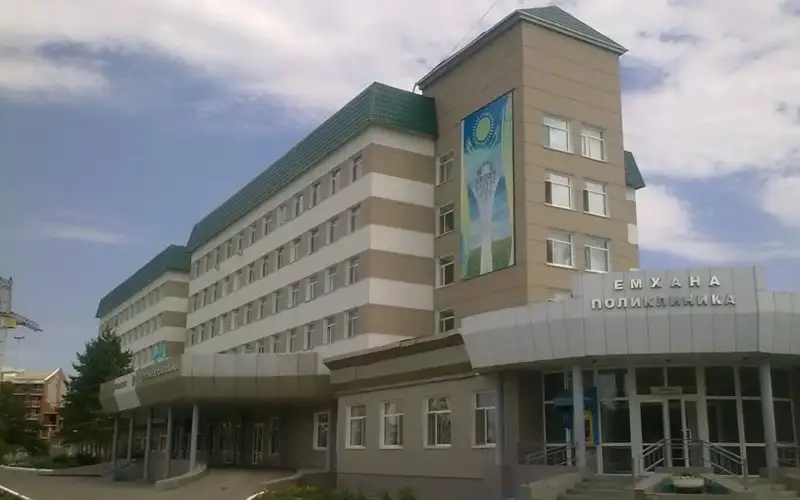 921 млн тенге перечислили подрядчику за незавершенный ремонт больницы в Костанае