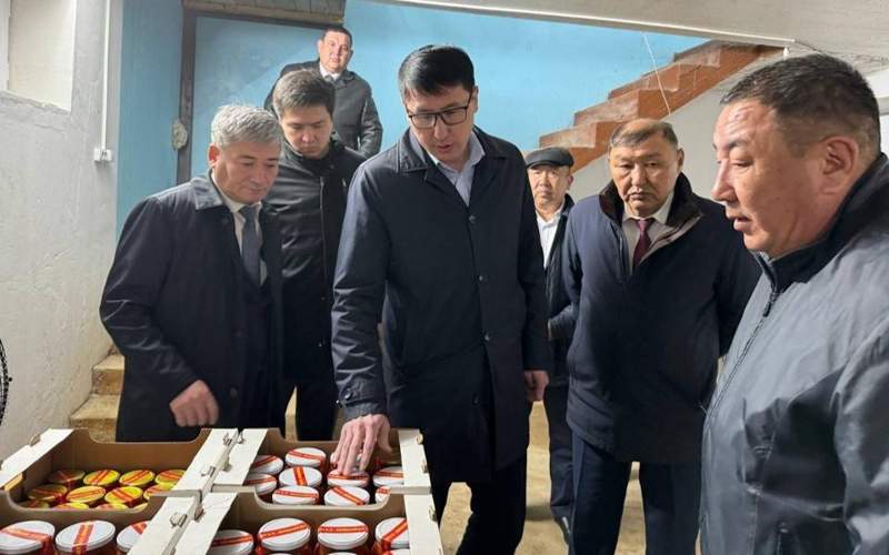 Кызылординским фермерам выделят 5 млрд тенге на крупные инвестпроекты Кызылординским фермерам выделят 5 млрд тенге на крупные инвестпроекты