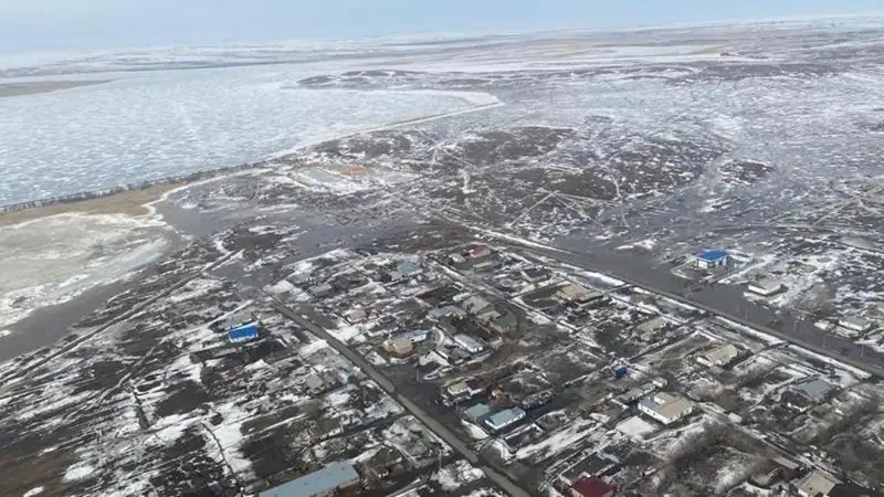 Шесть участков автодорог все еще перекрыты в Карагандинской области