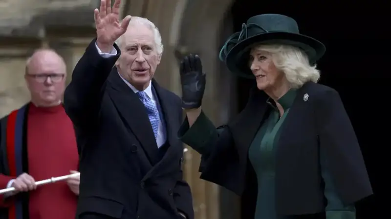 Буюк Британия қироли узоқ вақтдан бери биринчи марта омма олдига чиқди