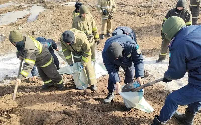 Floods hit Kazakhstan 