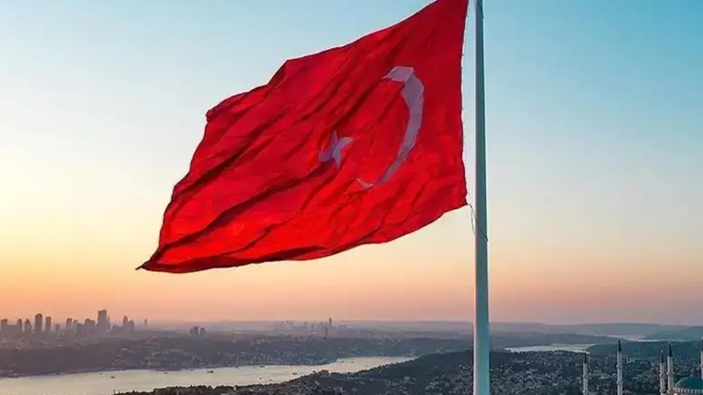 Түркиядағы муниципалды сайлауда оппозициялық саясаткерлер алда келеді