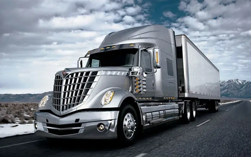 591 млн тенге ущерба: большегрузы ставили на учет по поддельным техпаспортам в Костанайской области