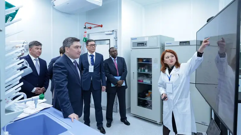 Олжас Бектенов 