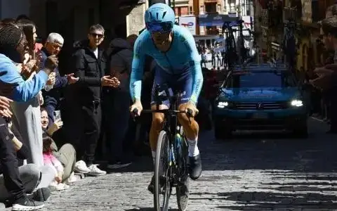 Astana Qazaqstan Team rider finishes 2nd in Itzulia Basque Country Stage 2