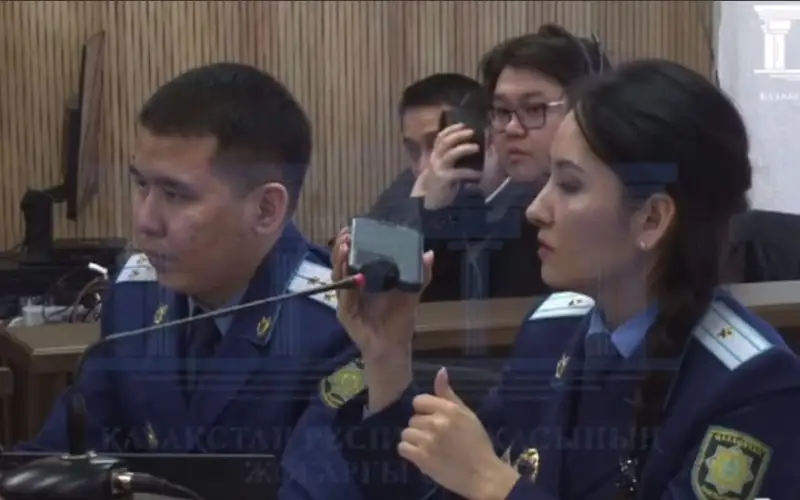 Прокурор продемонстрировала записи на телефоне погибшей Салтанат Нукеновой