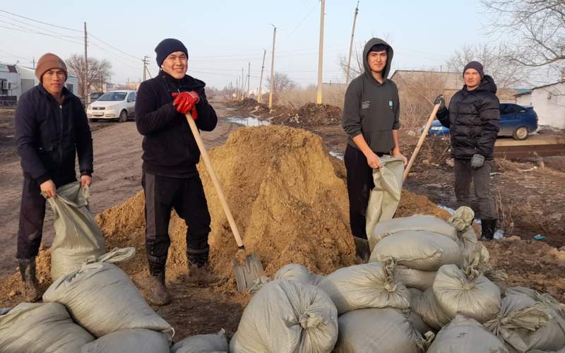 волонтеры, подтопления, паводки, талые воды