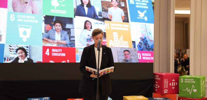 Michaela Friberg-Story addresses the opening of the exhibition on April 5 in Astana. Photo credit: UN in Kazakhstan