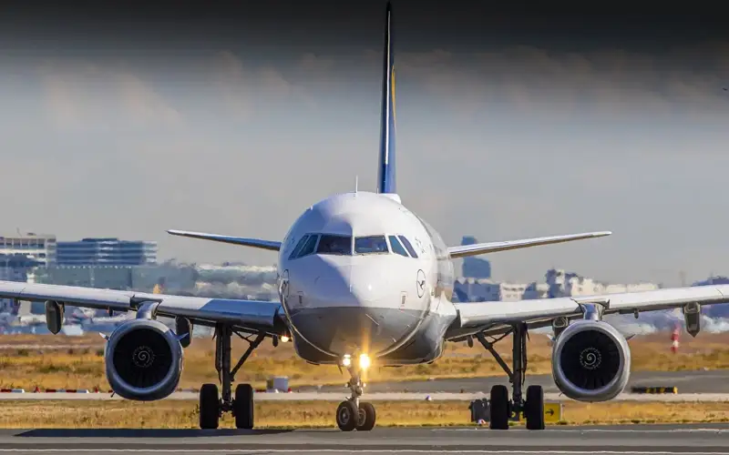 Global air travel grows 21.5% year-on-year in Feb