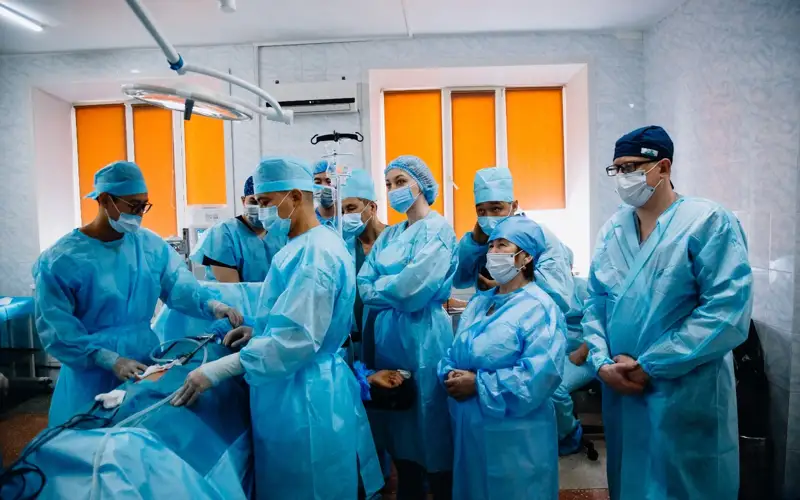 Врачи медицинского центра УДП провели 13 операций в Павлодарской области