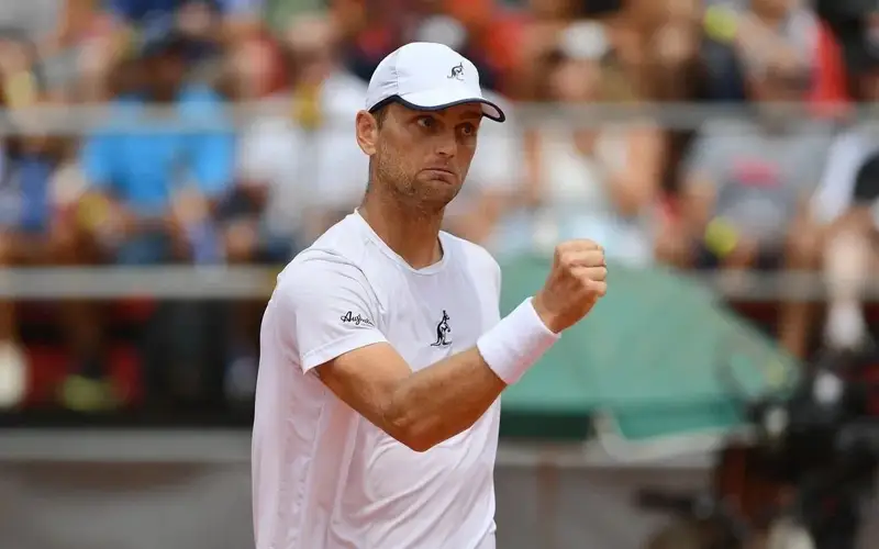 финалға шықты